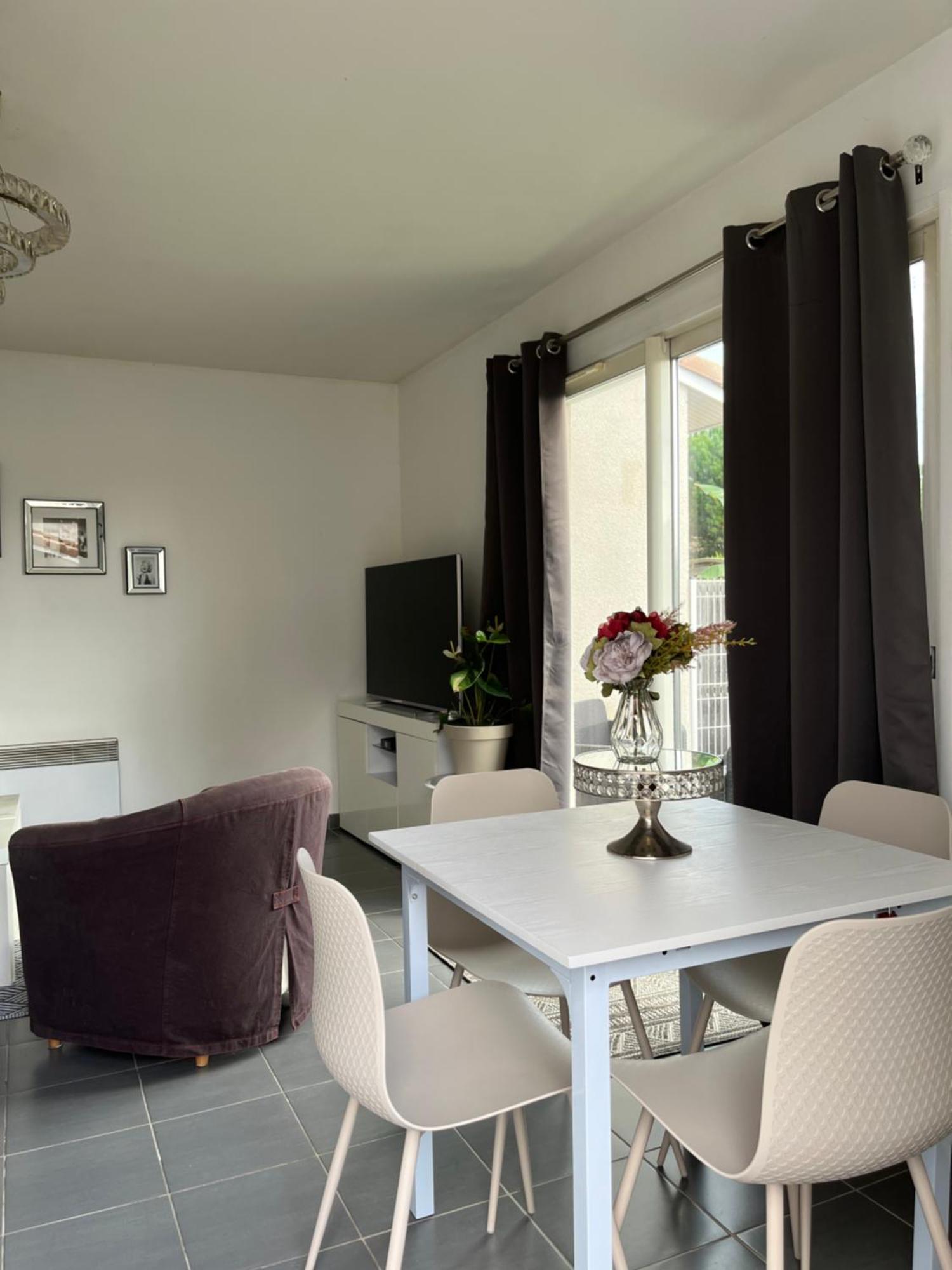 Maison Diane Arena, Gendarmerie, Rocade Villa Bouliac Exteriör bild